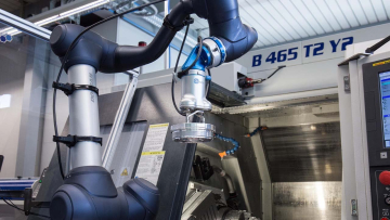 CNC Machine Tending with 3FG15}