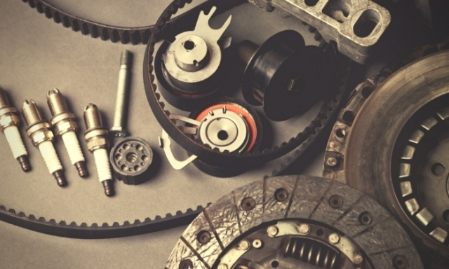 Inserting connecting pins – when every millimeter counts