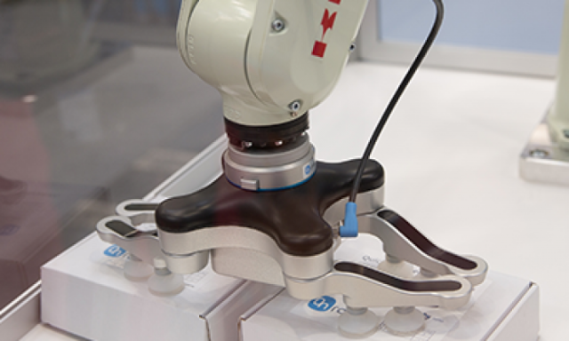 VG10 Vacuum Gripper Awarded the Top Prize in the Category of Equipment for Robots by Control Engineering Polska